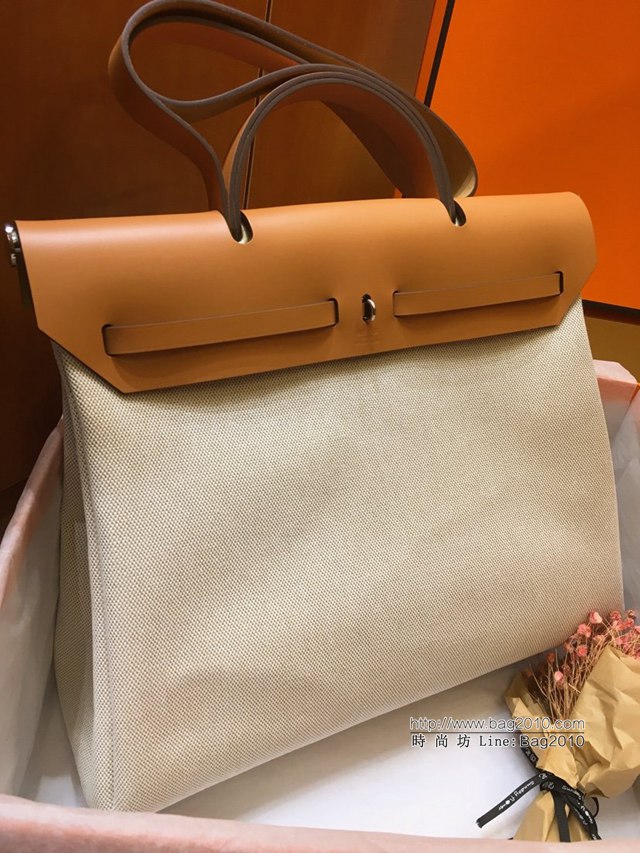 Hermes包包 愛馬仕大號Herbag 純手藝內縫款 杏/淺啡 原廠皮 手提肩背斜挎包 男女同款  tdh2140